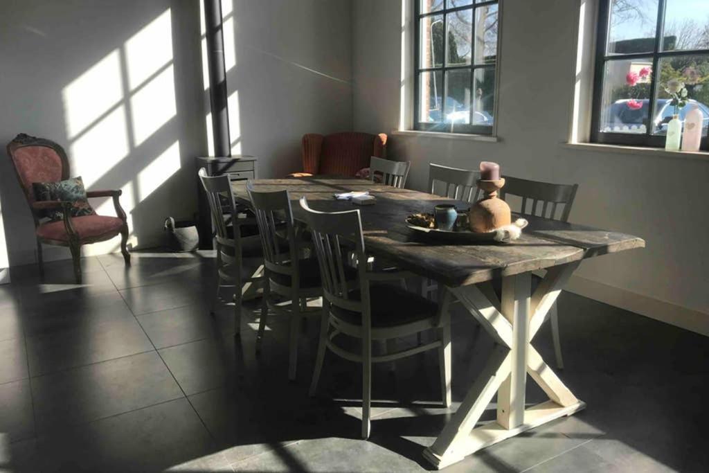 Suite School 15 B Zonnemaire Eksteriør billede
